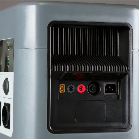 Портативная электростанция FUBAG AS 4800i (аккумулятор LiFePO4) в Чебоксарах фото